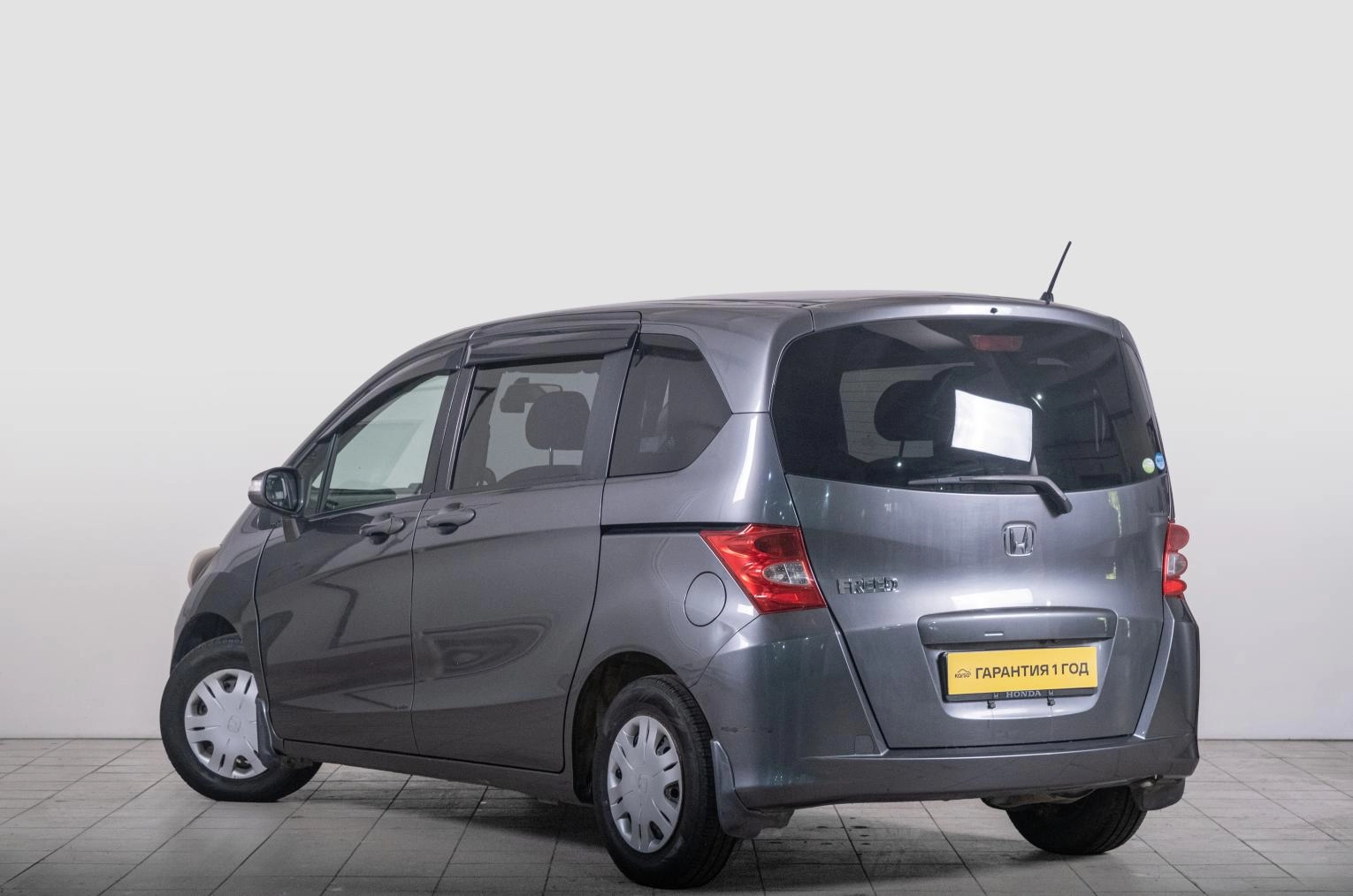 Honda Freed 5 из 18