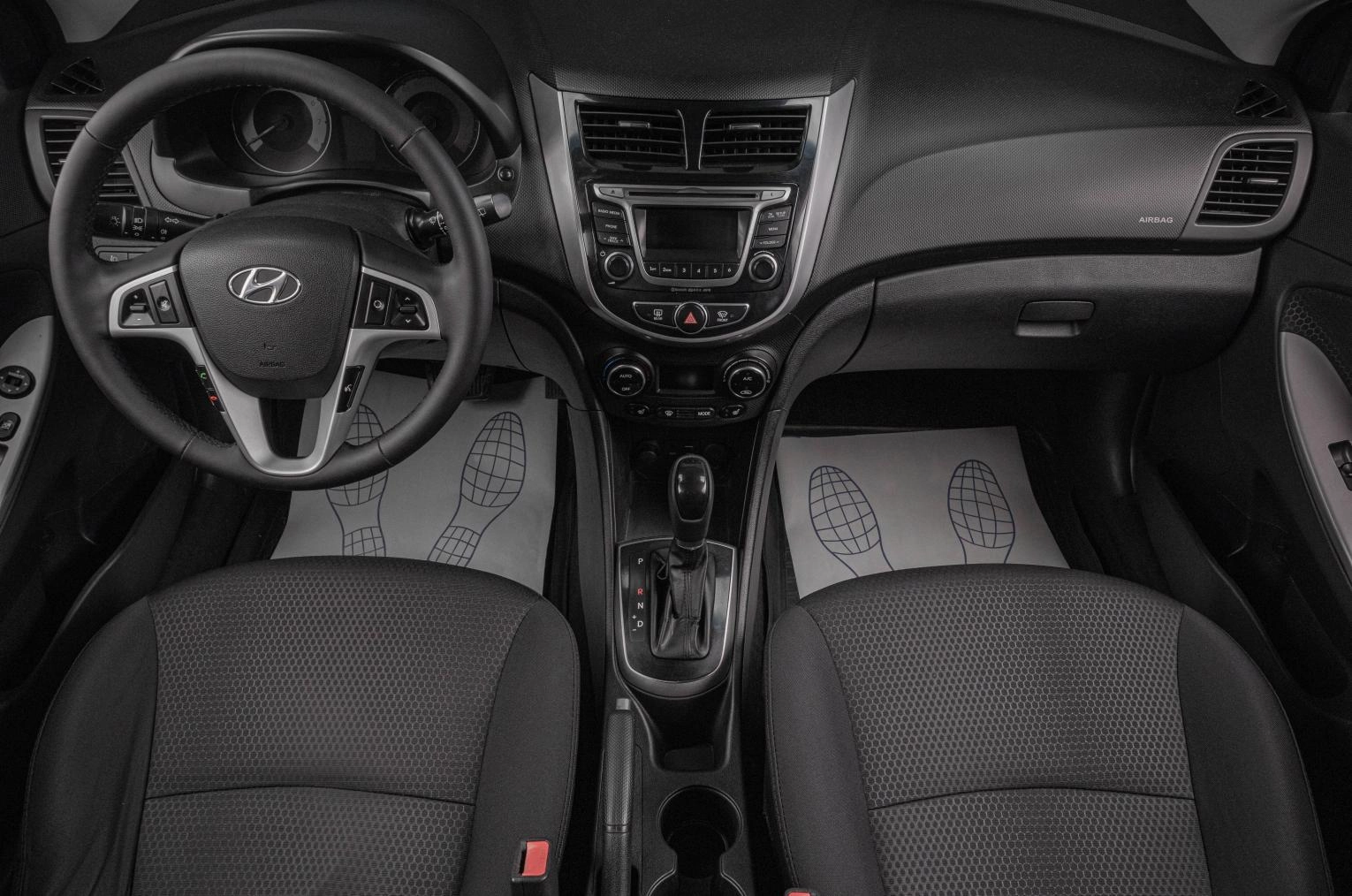 Hyundai Solaris 7 из 19
