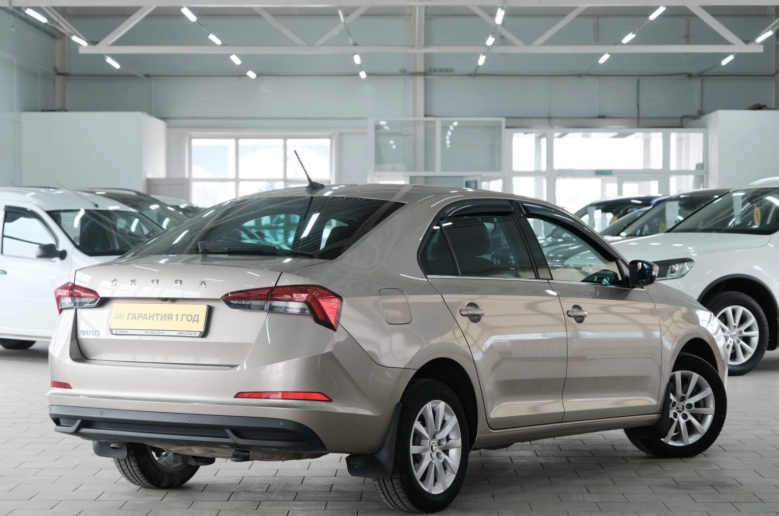 Skoda Rapid 6 из 25