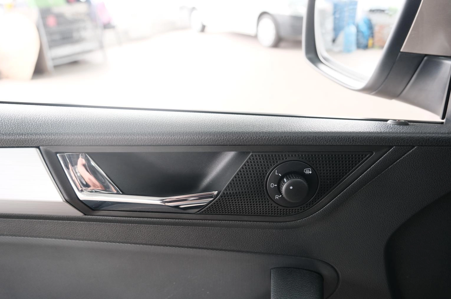 Skoda Rapid 9 из 25