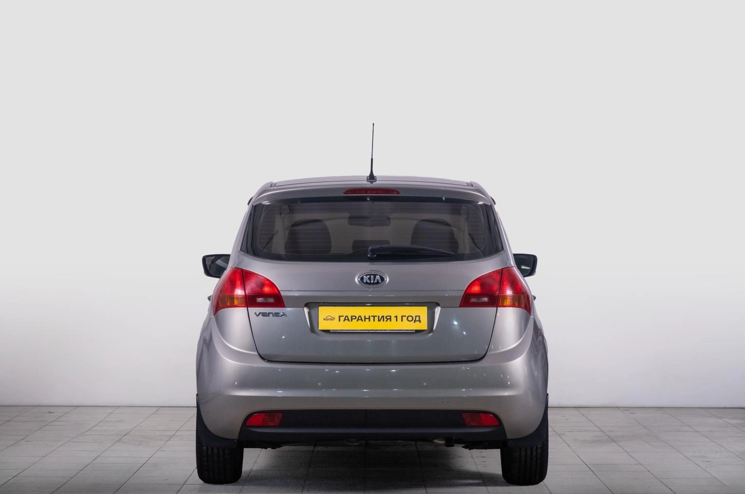 KIA Venga 4 из 21