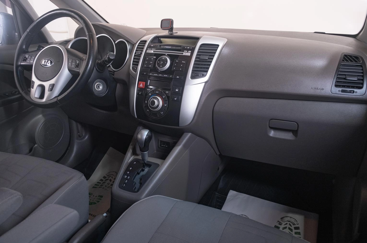 KIA Venga 15 из 21