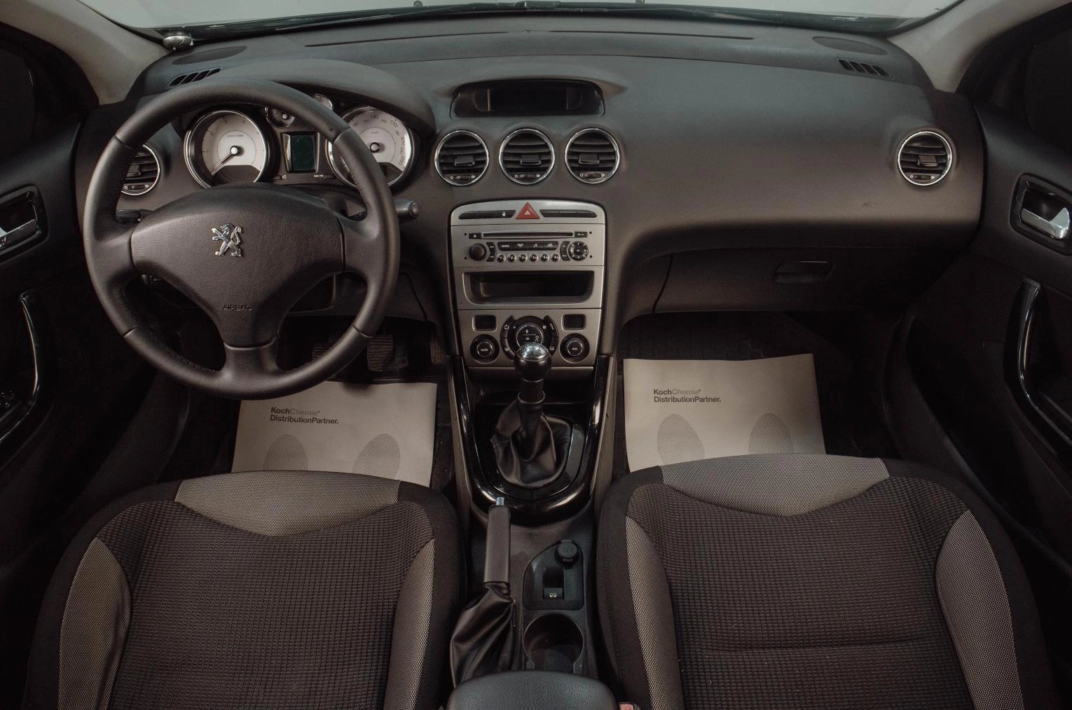 Peugeot 308 9 из 17