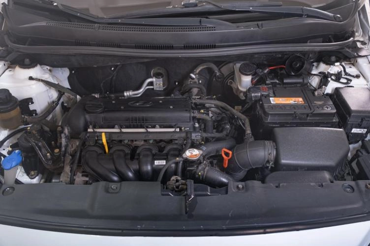 Hyundai Solaris 21 из 21