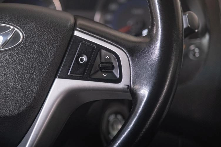 Hyundai Solaris 12 из 21