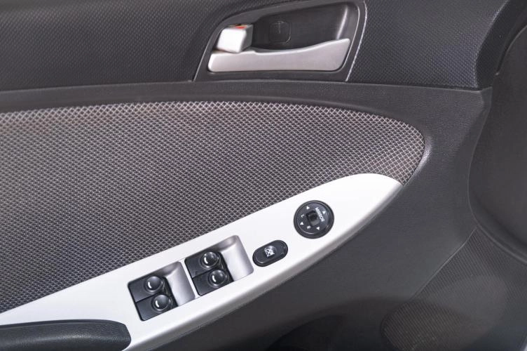 Hyundai Solaris 16 из 21