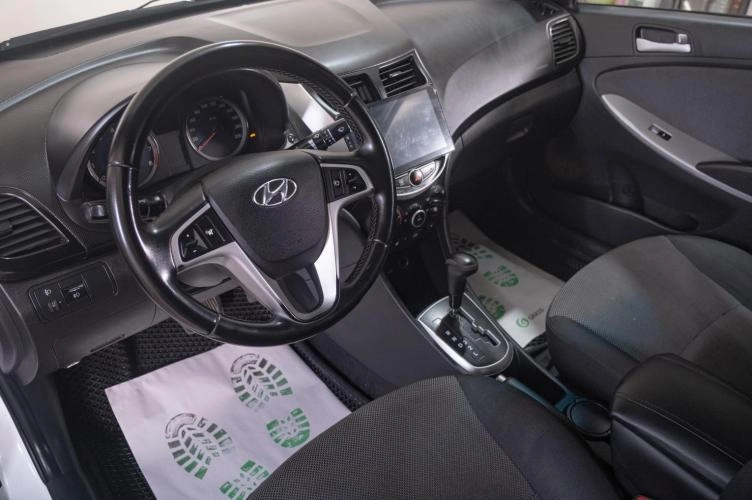 Hyundai Solaris 7 из 21