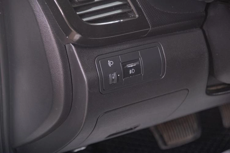 Hyundai Solaris 15 из 21