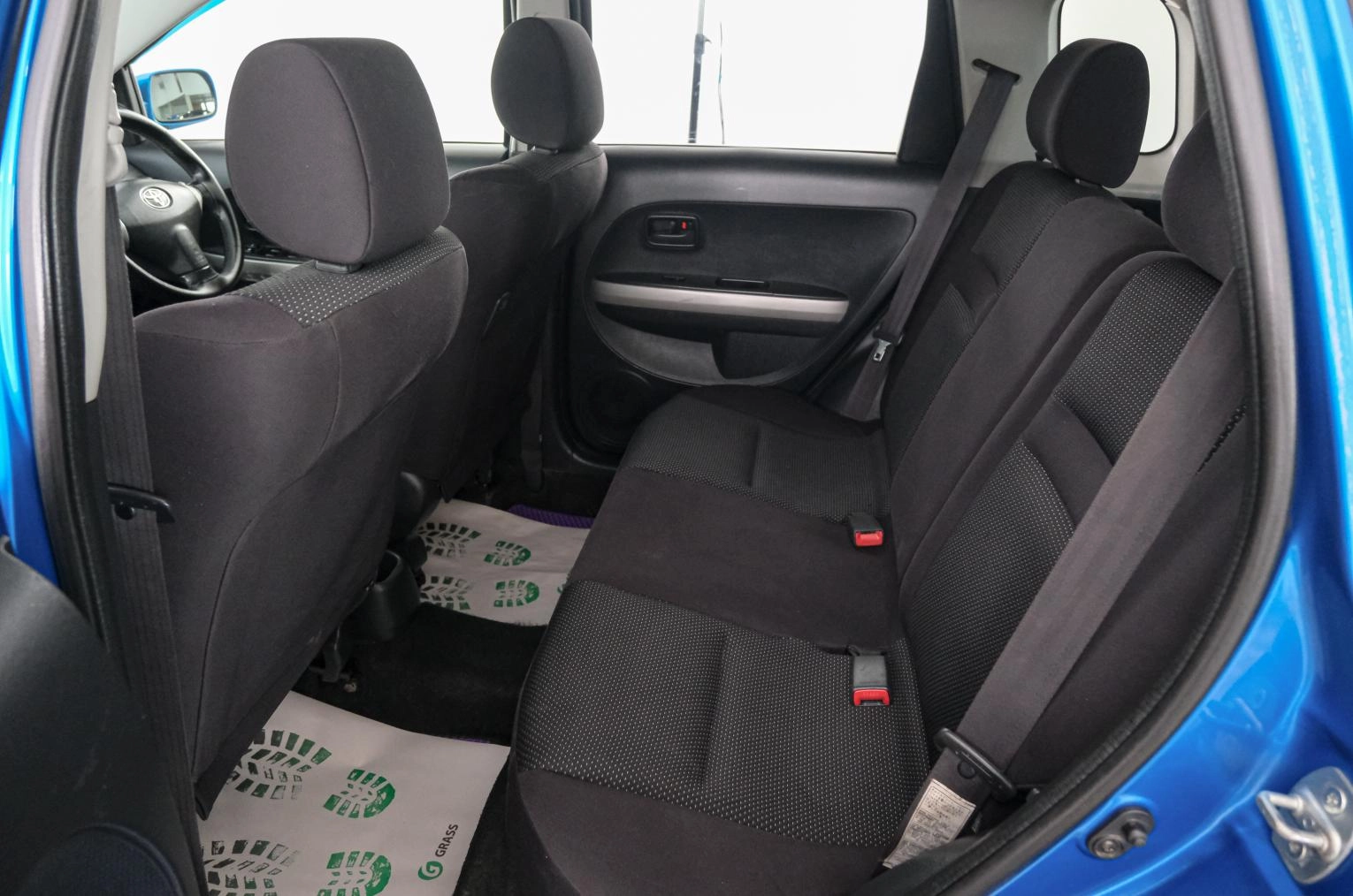 Toyota Ist 18 из 20