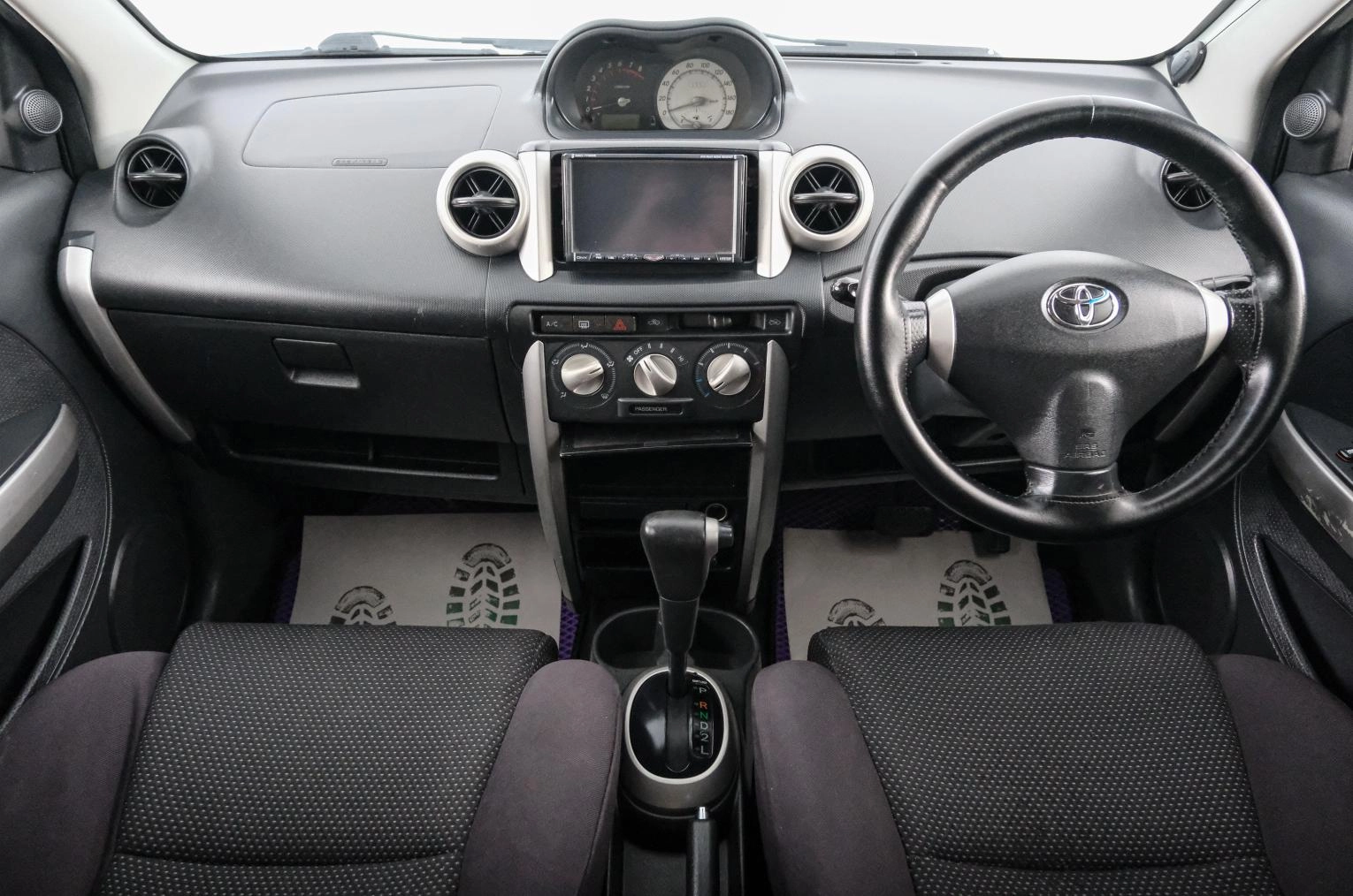 Toyota Ist 10 из 20
