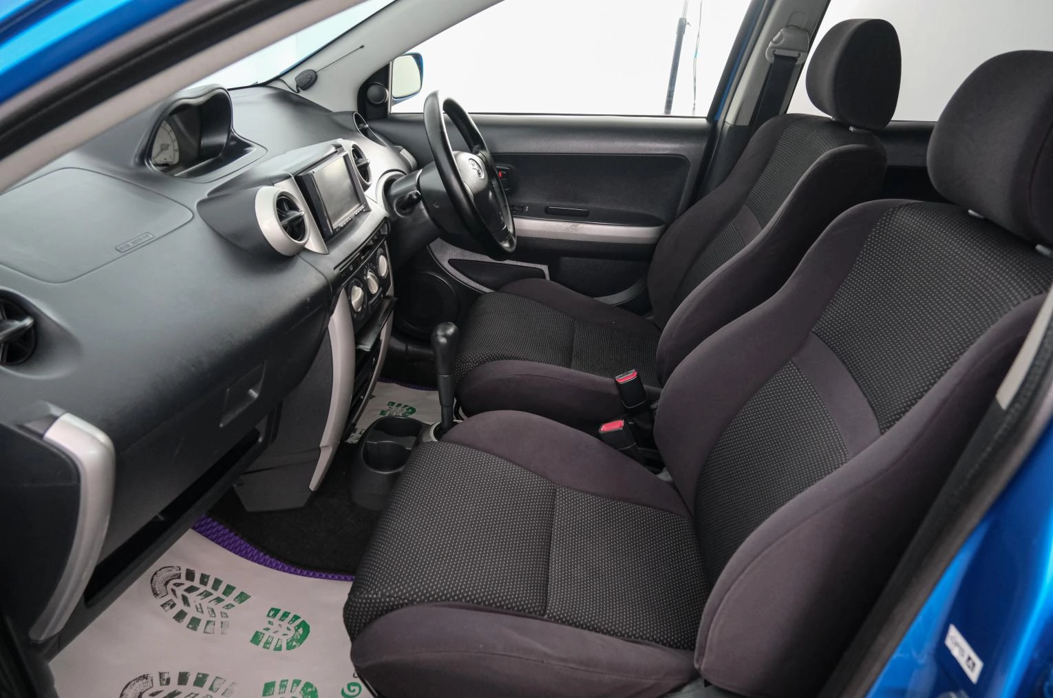 Toyota Ist 13 из 20