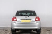 Toyota Auris 5 из 21