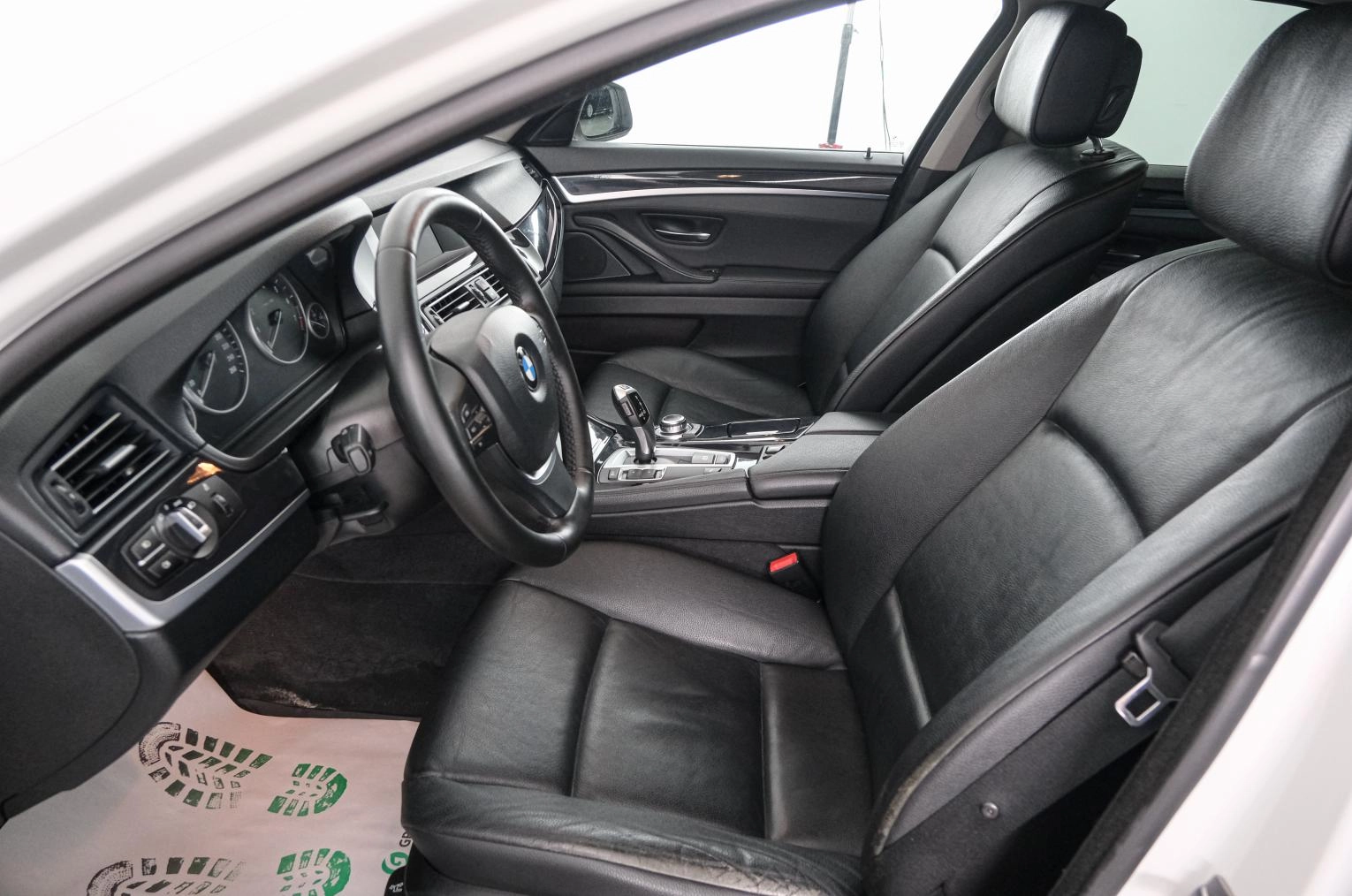 BMW 5 серия 7 из 22