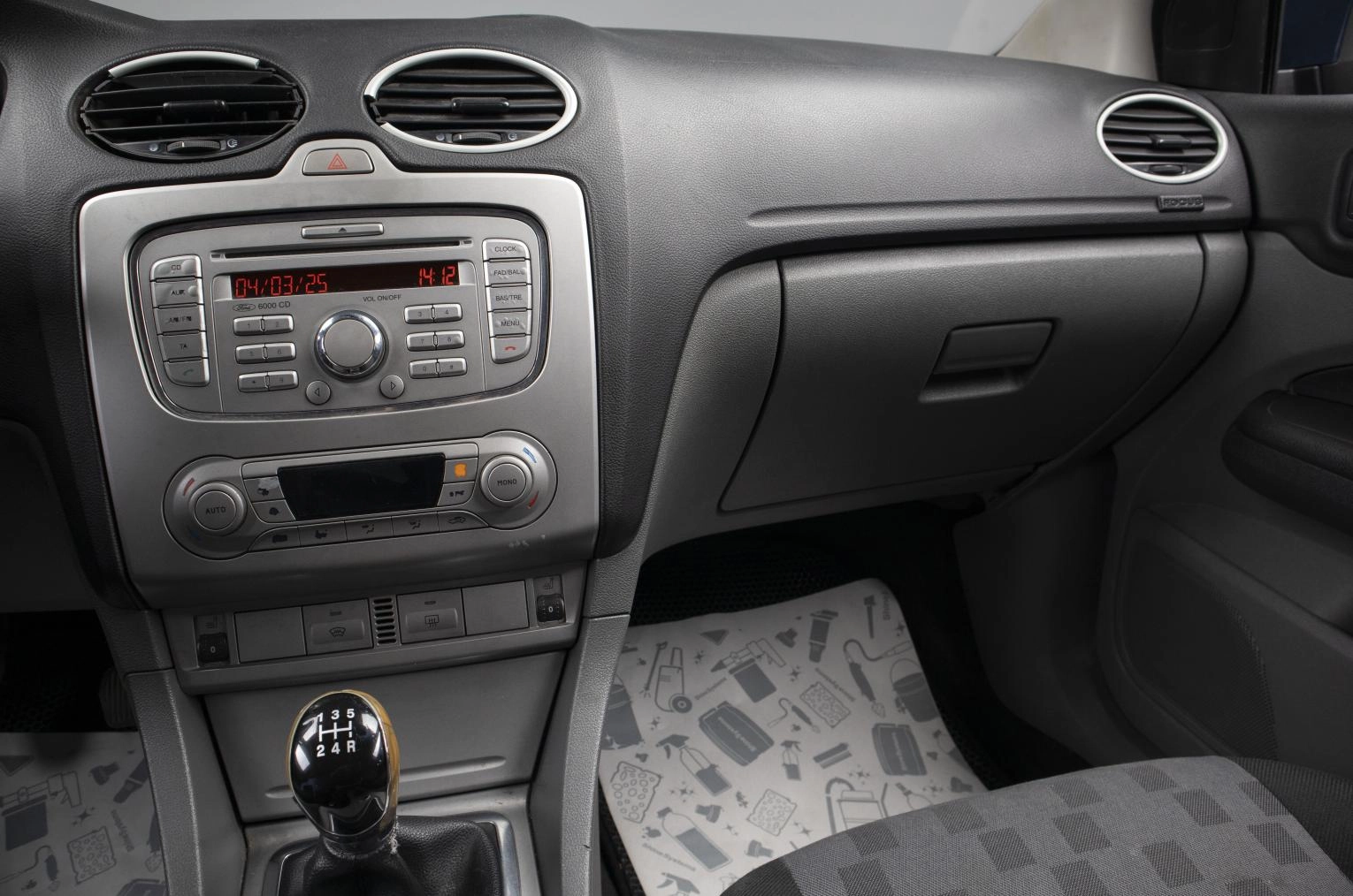 Ford Focus 9 из 15