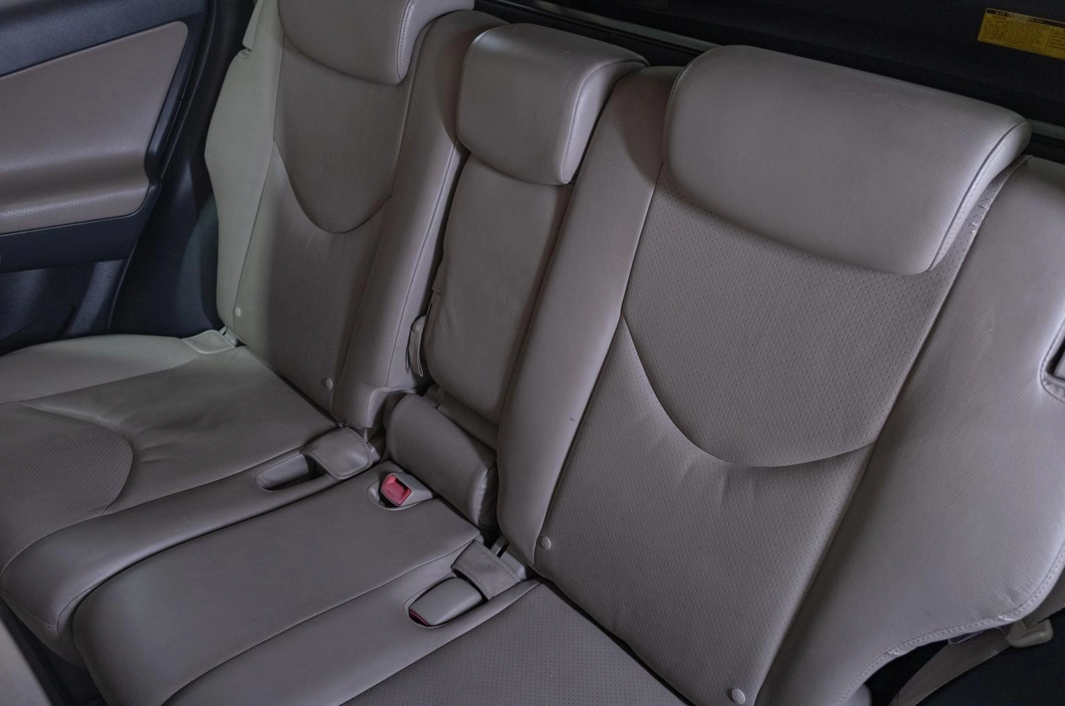 Toyota RAV4 19 из 21