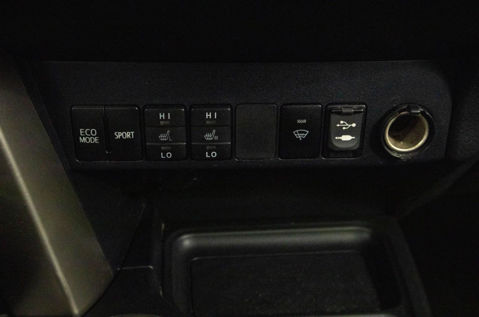Toyota RAV4 16 из 22