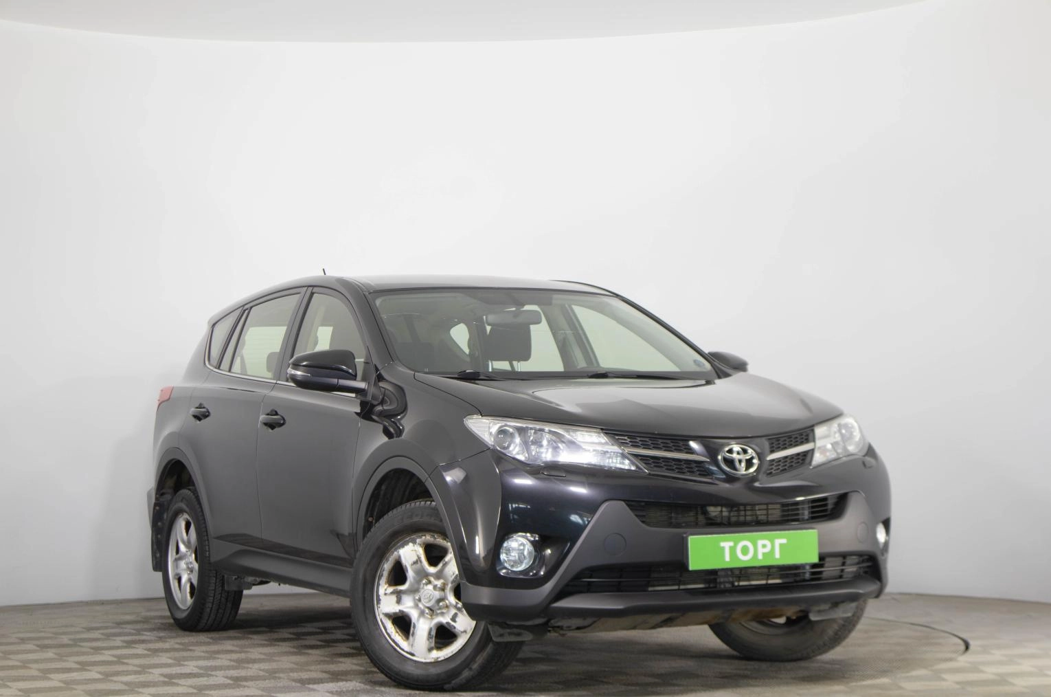 Toyota RAV4 1 из 22