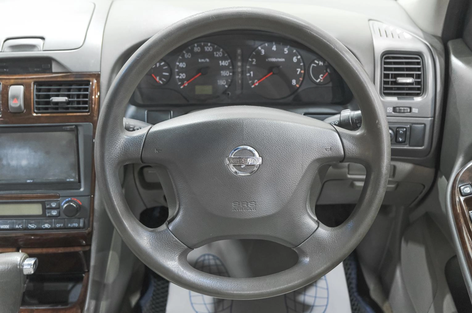Nissan Cefiro 12 из 21