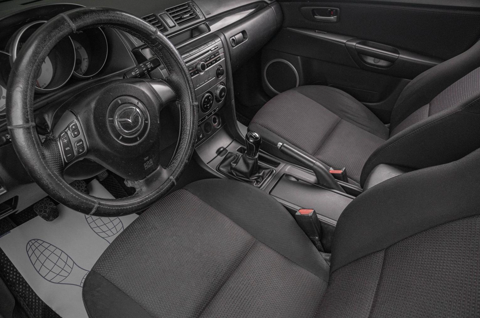 Mazda 3 8 из 18