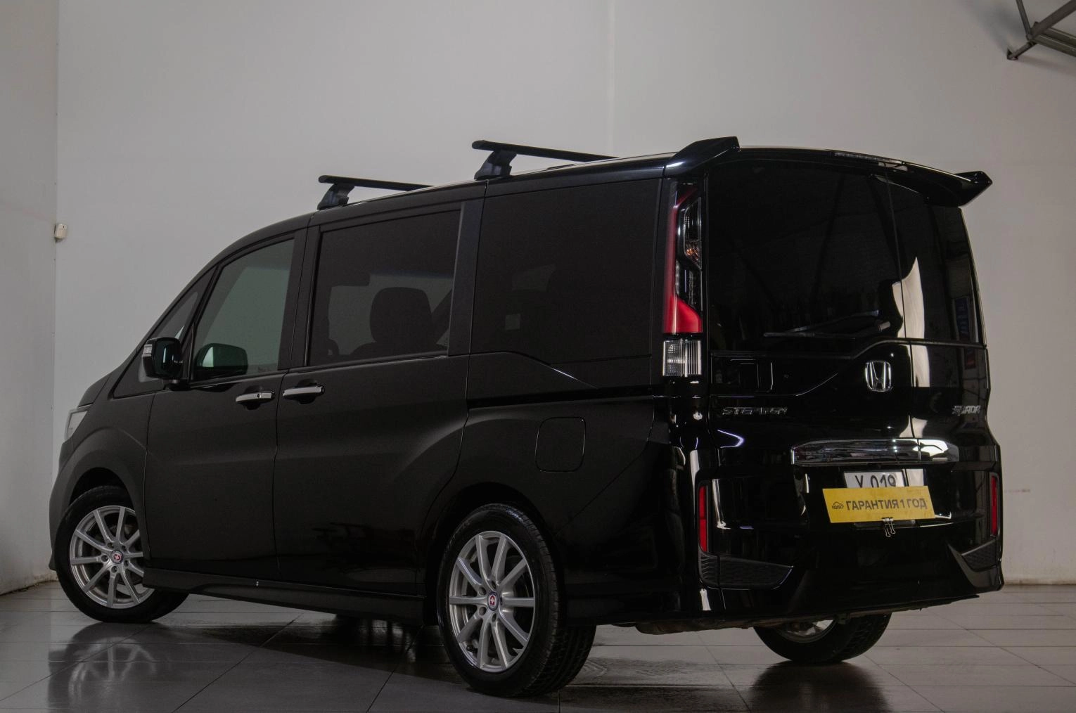 Honda Stepwgn Spada 4 из 19