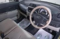 Toyota Passo 9 из 18