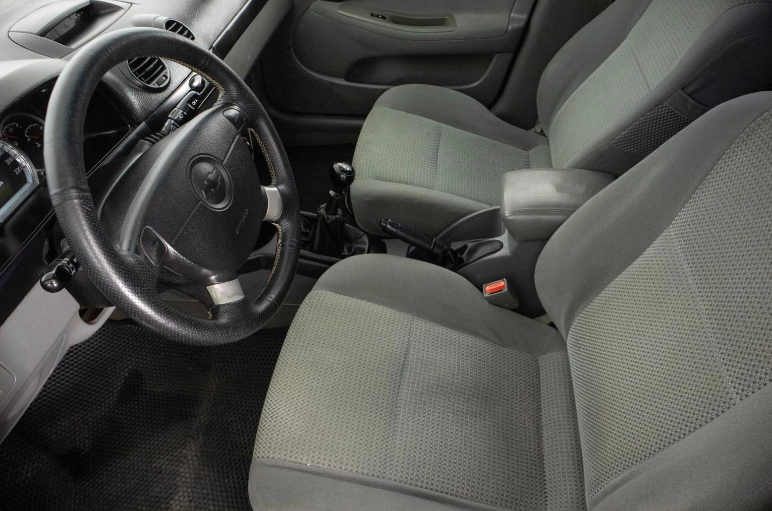Chevrolet Lacetti 8 из 18