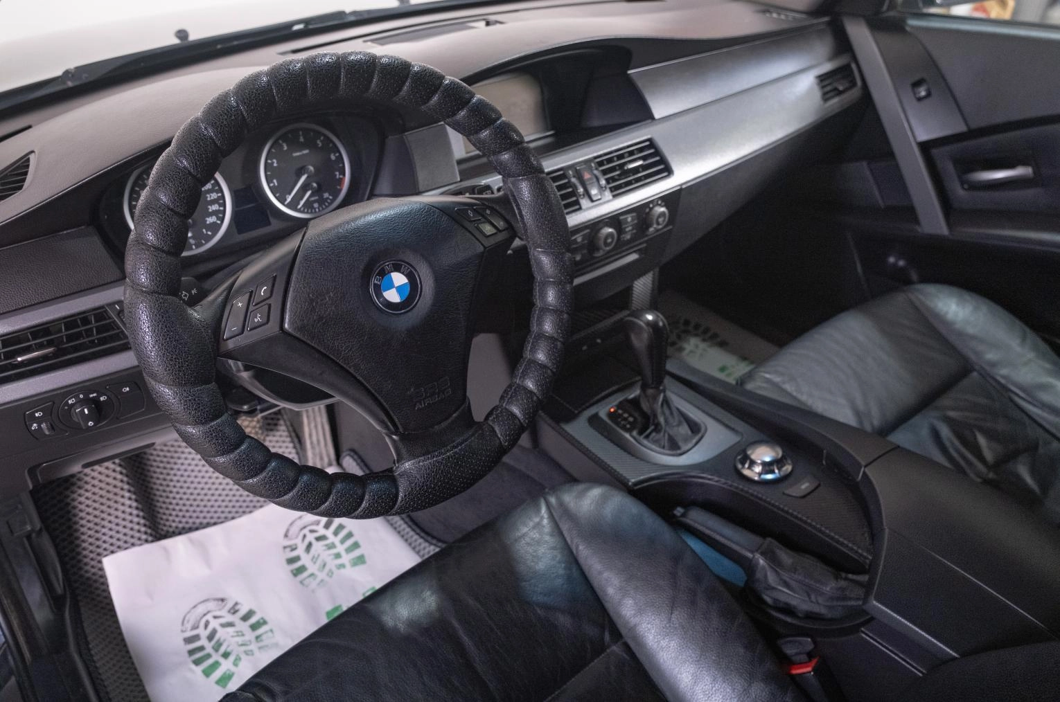 BMW 5 серия 8 из 22