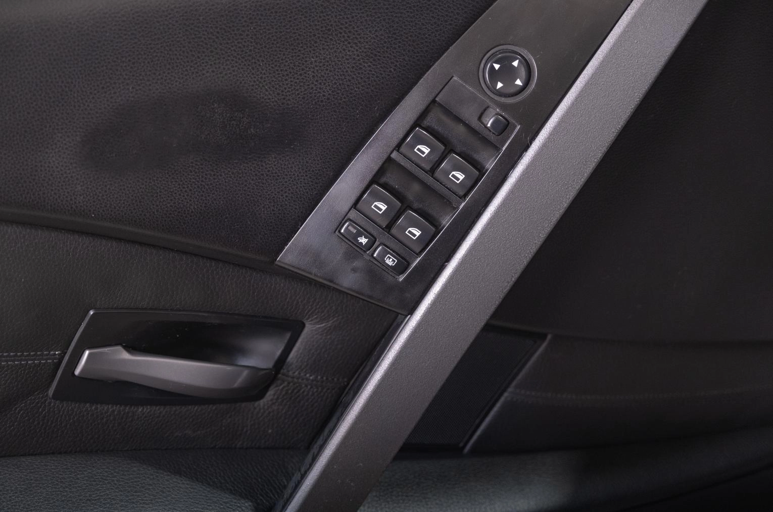 BMW 5 серия 11 из 22