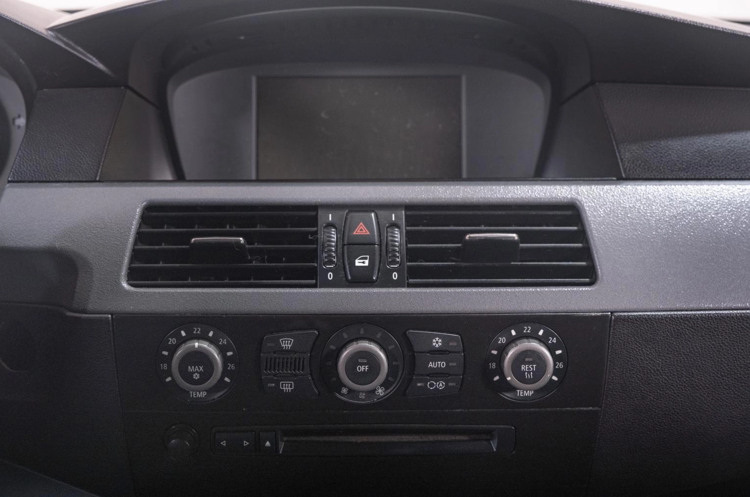 BMW 5 серия 16 из 22