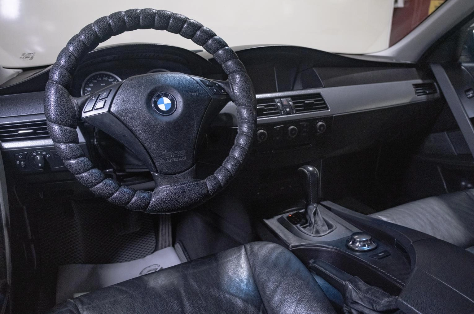 BMW 5 серия 9 из 22