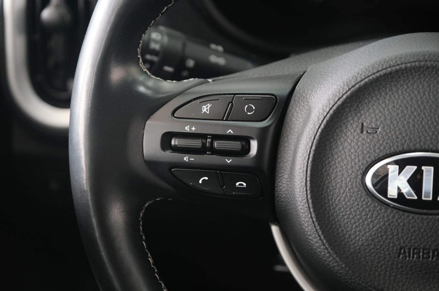 KIA Picanto 13 из 25