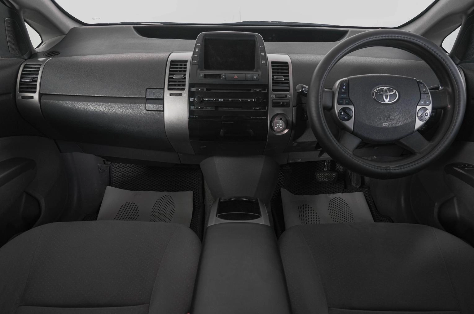Toyota Prius 13 из 22