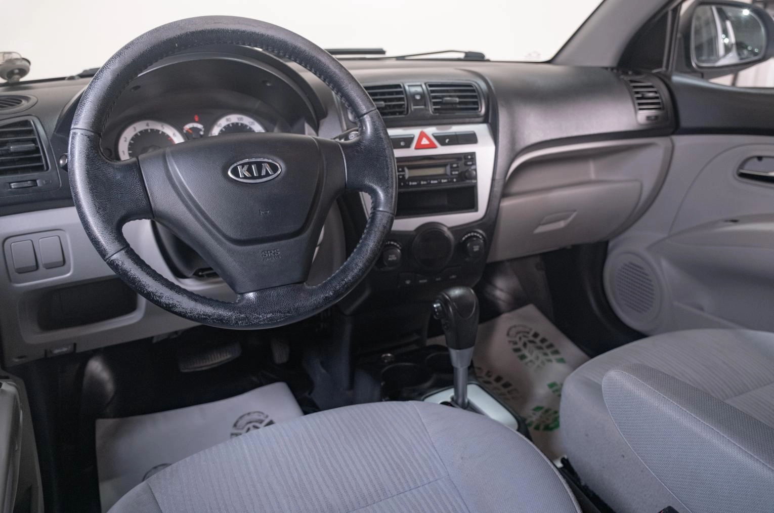 KIA Morning 8 из 17