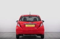 Toyota Vitz 4 из 19