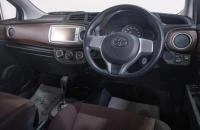 Toyota Vitz 8 из 19