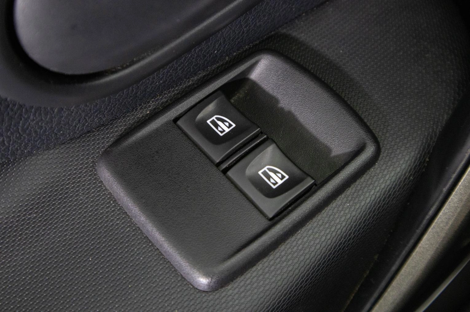Renault Logan 19 из 19