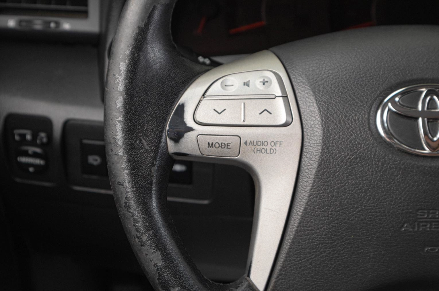 Toyota Camry 11 из 21
