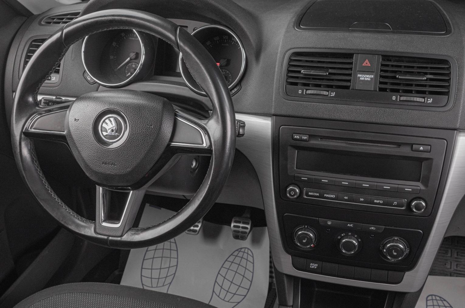 Skoda Yeti 14 из 17