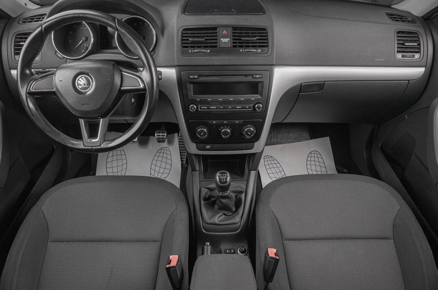 Skoda Yeti 7 из 17