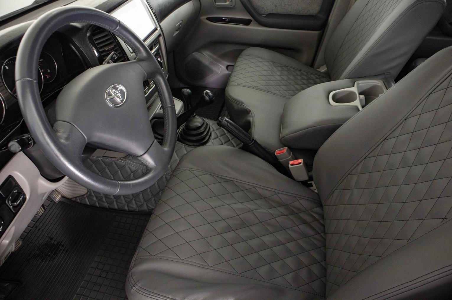 Toyota Land Cruiser 8 из 19