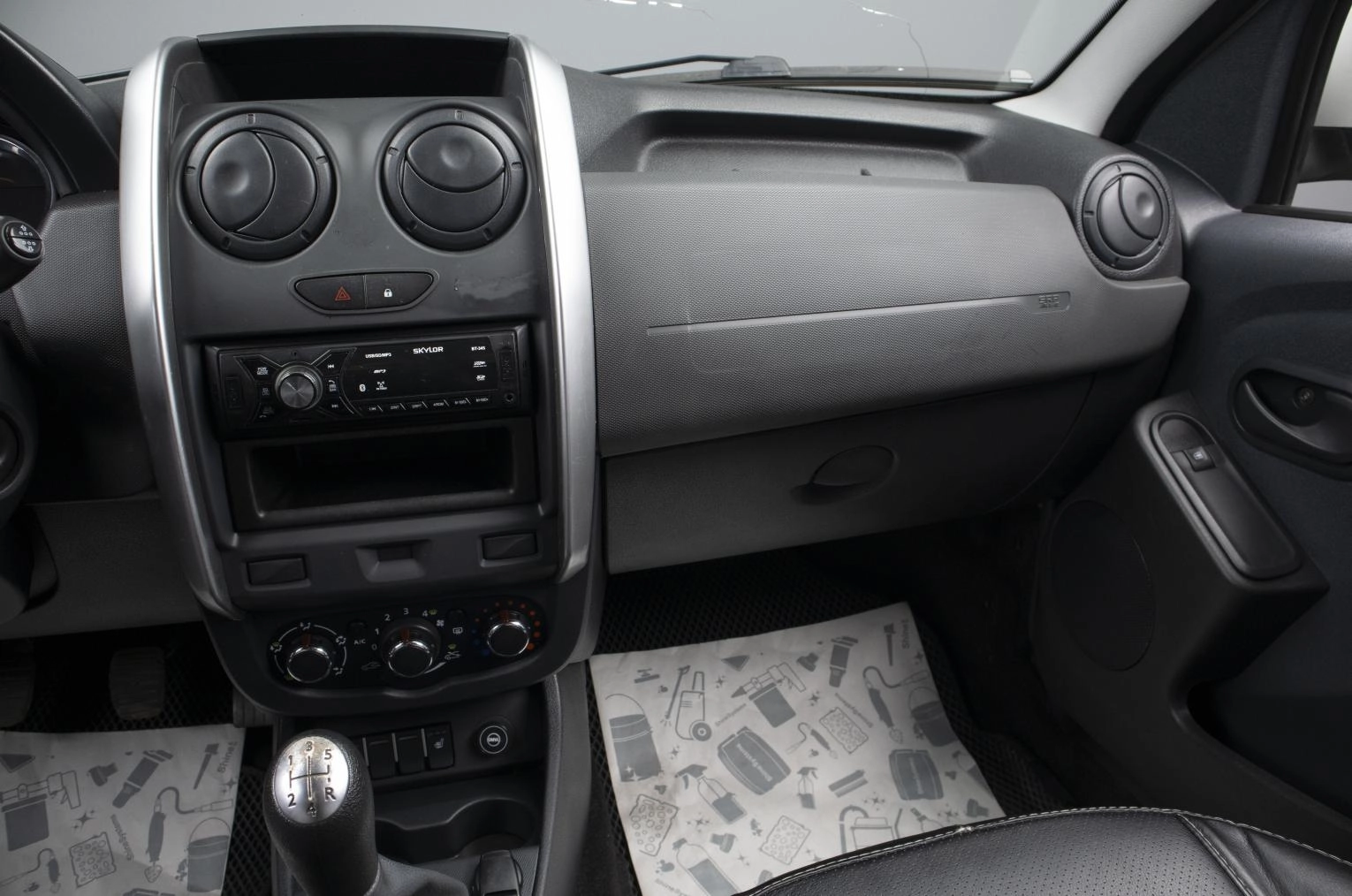 ВАЗ (LADA) Largus 10 из 18