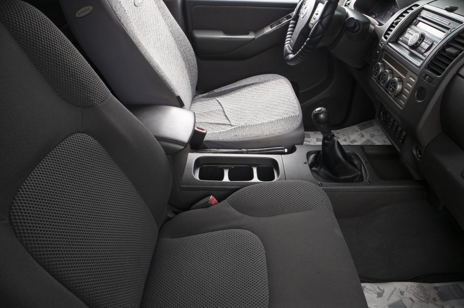 Nissan Navara 16 из 18