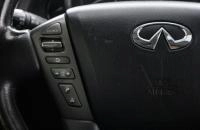 Infiniti QX56 24 из 34