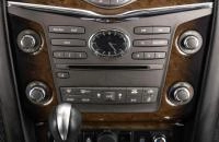 Infiniti QX56 29 из 34