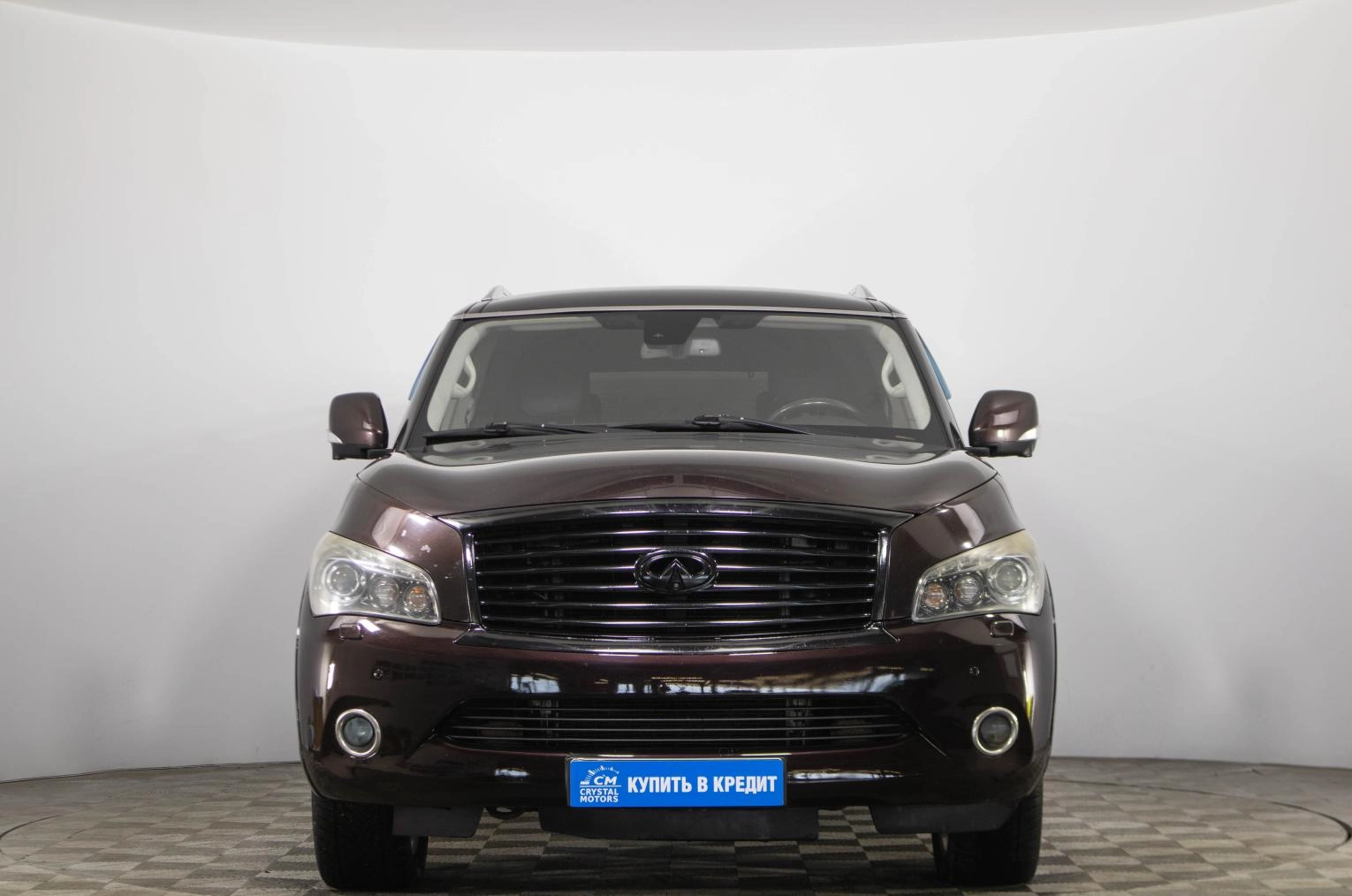Infiniti QX56 2 из 34
