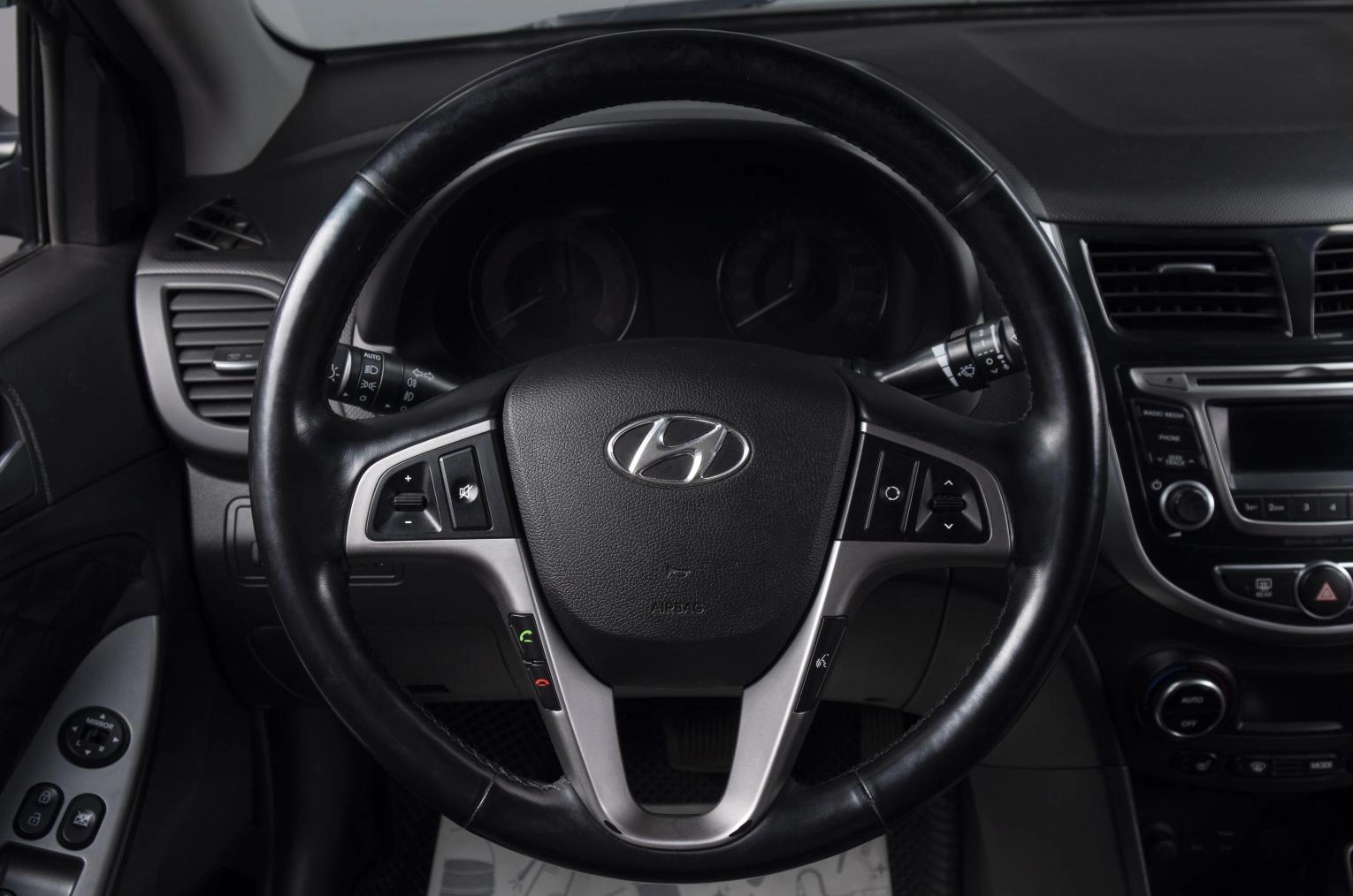 Hyundai Solaris 9 из 22