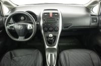 Toyota Auris 13 из 23
