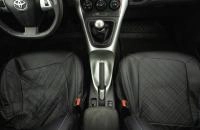Toyota Auris 18 из 23