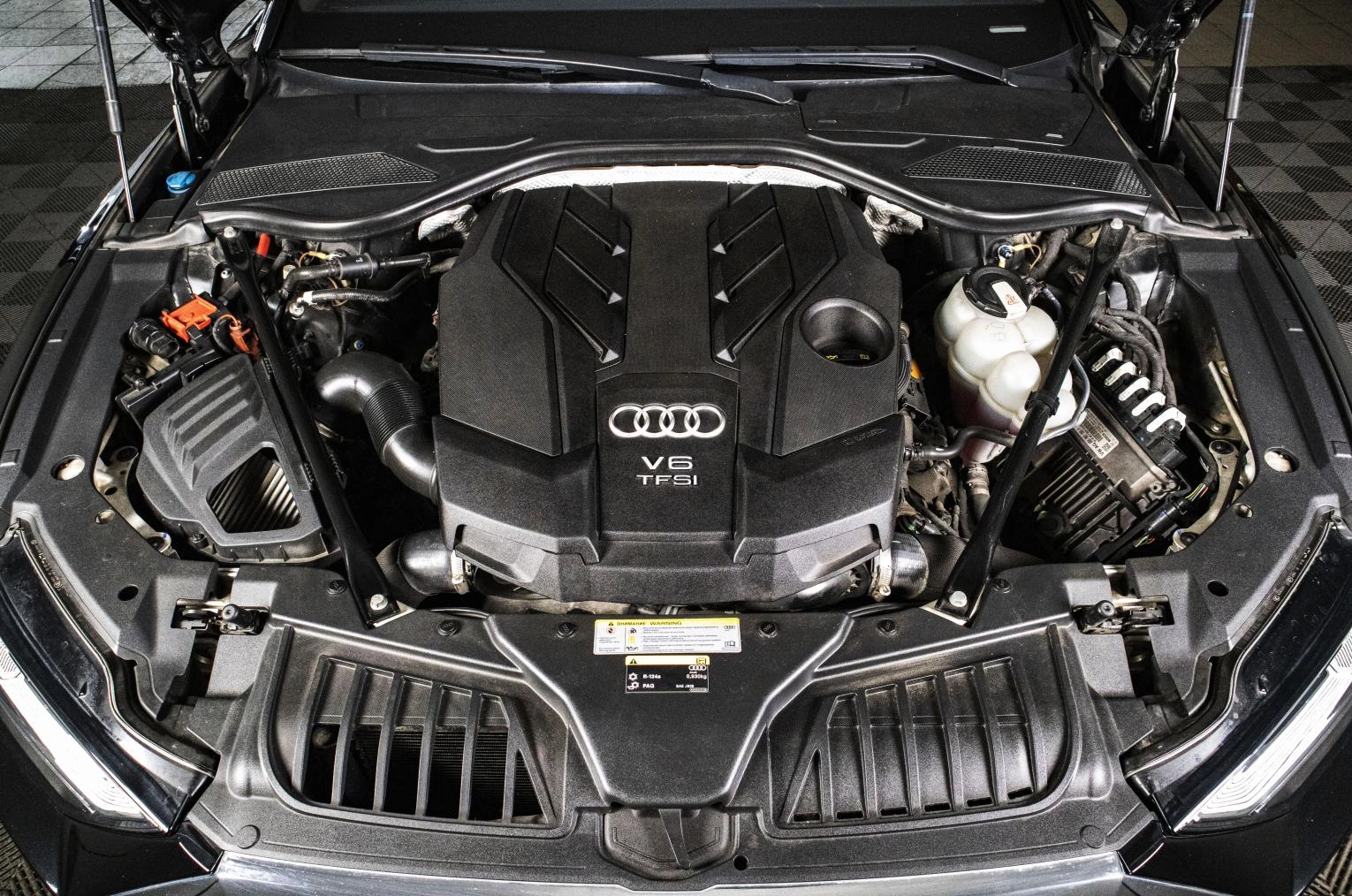 Audi A8 7 из 28