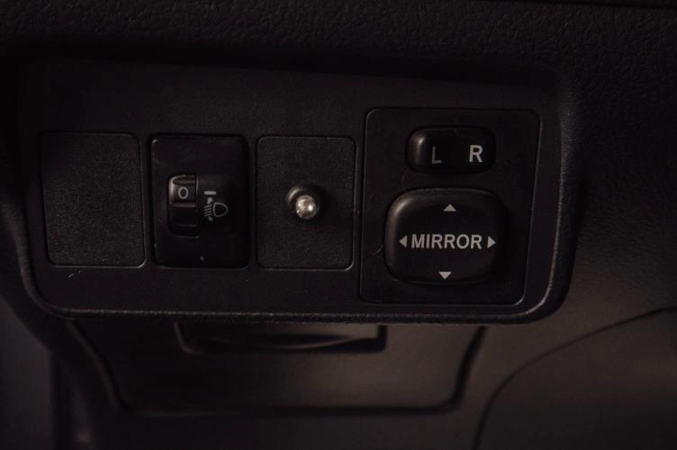 Toyota Corolla 14 из 18